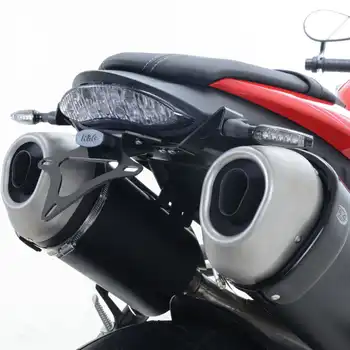 Tail Tidy for the Triumph Speed Triple S '16- / Speed Triple R '16-'17 (not compatible with Arrow exhausts - please see LP0253BK)