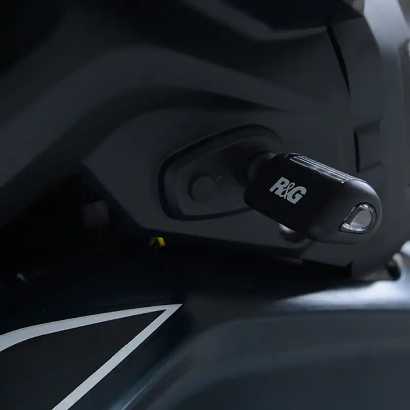 Feu Givi Kit de fixation feux additionnels BMW F750GS/F850GS (18