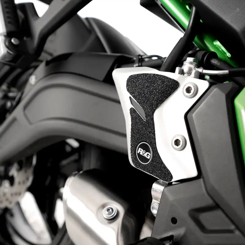 R&G Boot Guard Kit for Kawasaki Z650 '17- & Ninja 650 '17-'24