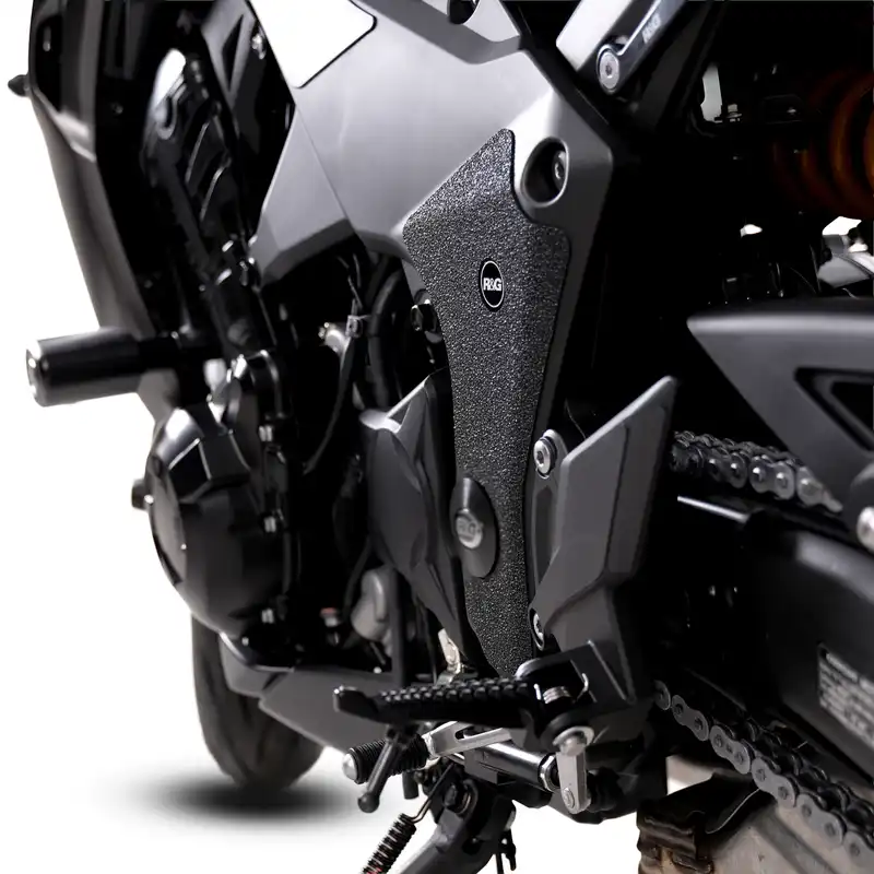 R&G Boot Guard Kit for Kawasaki Z1100 '26-, Z1000SX '11-'19 & Ninja 1000SX ’20- '24 & Ninja 1100SX '25-