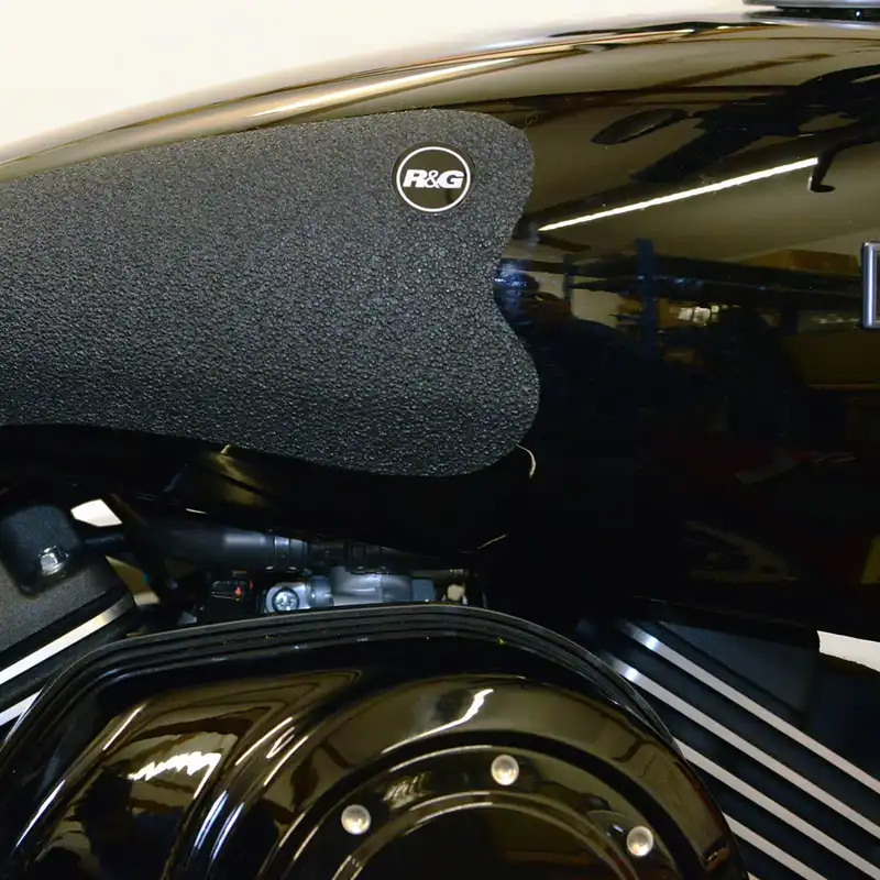 R&G Tank Traction Grips for Harley Davidson Street 750/500