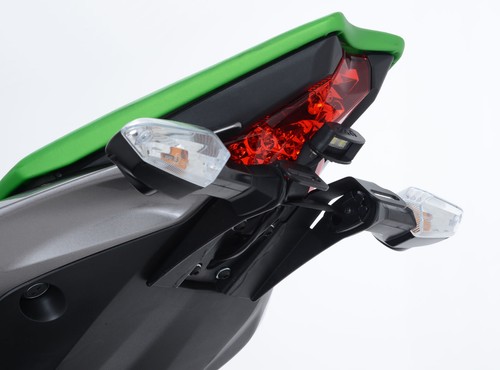 Dor/é Protection moto Colorations : Rouge m/étal Adh/ésif moto 3D ultra r/ésistant pour moto Ar Prot/ège-r/éservoir compatible pour Kawasaki Z750 et Z1000 Vert m/étal